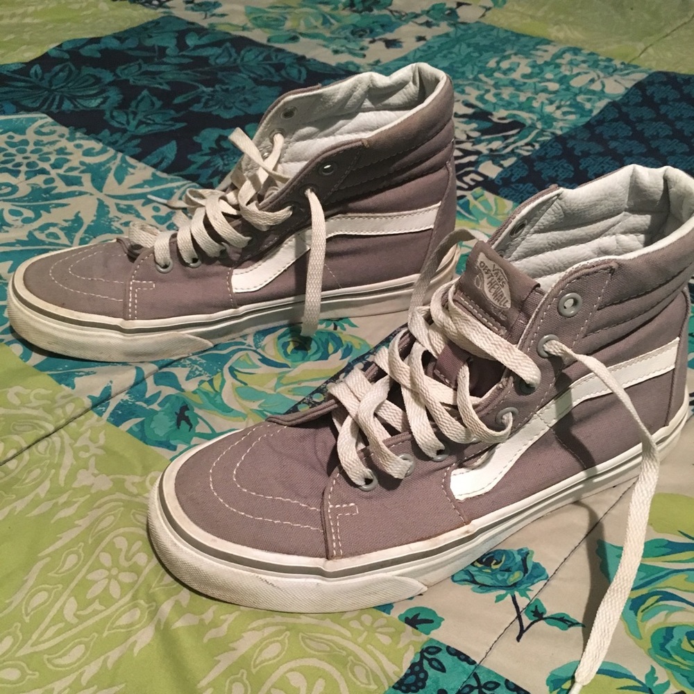Gray Sk8 His.